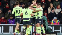 Đè bẹp Bournemouth 4-1, Man City vẫn bám đuổi Arsenal cực gắt