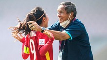 HLV Mai Đức Chung: 'Huỳnh Như là tấm gương sáng cho bóng đá nữ Việt Nam'