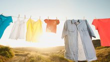 Quần áo mua chưa lâu đã phai màu, hỏng dáng, rất có thể vì bạn chưa biết những cách chăm sóc đơn giản này