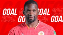 Bùi Tiến Dũng mắc lỗi, Công An Hà Nội thua đậm Hà Nội FC