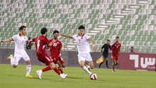 Khi HLV Troussier cũng giống... thầy Park!