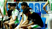 Tranh cãi đương kim vô địch giải bóng rổ học sinh TP Hà Nội chưa ra sân phút nào đã bị loại vì... quên thẻ thi đấu