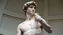 Du khách đổ xô đi xem tác phẩm điêu khắc 'David' sau khi bị coi là 'khiêu dâm' ở Florida