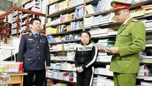  Bắc Giang: Khởi tố ba bị can về hành vi buôn sách giả