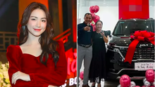 Hòa Minzy báo hiếu bố mẹ: Xây biệt thự hoành tráng, mua xe tiền tỷ, cật lực kiếm tiền lo cho gia đình