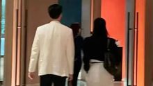 Chiều vợ như Hyun Bin: Đưa Son Ye Jin đi mua sắm đồ hiệu, vừa xách túi vừa đứng đợi cô chọn đồ