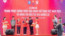 Công bố trang phục đoàn thể thao Việt Nam tại SEA Games 32