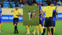 Trọng tài Việt Nam ‘bẻ còi’ ở vòng 5 V-League 2023 từng bị treo còi vĩnh viễn nhưng sau đó vẫn hành nghề