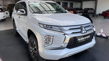 Đại lý Mitsubishi chơi lớn: Pajero Sport ưu đãi trên 100 triệu đồng, Xpander cũng tăng khuyến mại