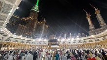 Saudi Arabia đón 2 triệu người tham gia lễ hành hương Hajj khi thời tiết đang nóng như thiêu