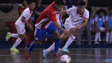Cận cảnh pha dàn xếp đá phạt siêu hạng của tuyển Việt Nam khiến cầu thủ Paraguay ngỡ ngàng đứng nhìn