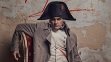 Ngôi sao Oscar Joaquin Phoenix và Vanessa Kirby trở lại màn ảnh với thiên hùng ca về 'Napoleon'