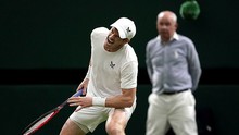 Andy Murray nổi giận vì đang đánh hay thì 'đứt dây đàn' trước Tsitsipas ở Wimbledon
