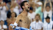 Novak Djokovic: Đã bao lâu rồi mới lại xé áo