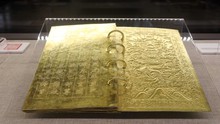 Chiêm ngưỡng những hiện vật chế tác bằng vàng bạc từ thời Vua Khải Định