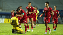 Thủ môn U23 Indonesia xin lỗi vì đá hỏng luân lưu khiến đội nhà mất chức vô địch vào tay Việt Nam
