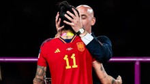 FIFA sẵn sàng cấm Rubiales hoạt động bóng đá 15 năm, LĐBĐ Tây Ban Nha vội đề nghị Chủ tịch từ chức