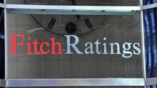 Việc Fitch hạ xếp hạng tín nhiệm của Mỹ làm 'dậy sóng' Washington