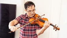 Nguyễn Xuân Huy: Hành trình từ nghệ sĩ thành nghệ nhân và câu chuyện của cây đàn violon sứ