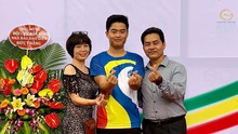 Xạ thủ Phạm Cao Sơn hạnh phúc khi con trai giành HCV ASIAD 2023 : Bắn súng không 'vội' được, tôi mong Huy tiếp tục vươn lên