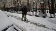 Tuyết đã rơi ở thành phố New York sau 700 ngày