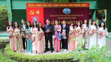 12 sinh viên ưu tú khoa Sư phạm - Trường đại học Thủ đô Hà Nội vinh dự được kết nạp Đảng