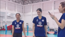 Chuyền hai số 1 của bóng chuyền Việt Nam 'dạy' 2 đồng đội người Thái nhảy See Tình 'cực chất'