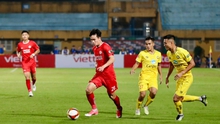 Hoàng Đức nghỉ ASIAN Cup không là vấn đề với HLV Troussier