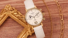 Ưu đãi đặc biệt 20/10: Quà tặng đồng hồ sang trọng cho nàng tại Đăng Quang Watch