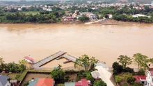 Tạm đóng cầu phao Phong Châu do nước sông Hồng lên cao