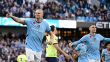 Man City điều chỉnh để bất bại