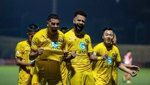 'Sao' trẻ ghi bàn sau 2 năm, Thanh Hóa vượt HAGL lên đỉnh V-League