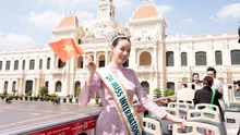 Fan đón chào Hoa hậu Thanh Thủy về nước hậu đăng quang Miss International 2024