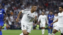 Mbappe ghi bàn đẳng cấp giúp Real Madrid ‘phả hơi nóng’ vào Barca