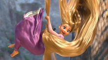 Disney làm phim "Tangled" live-action