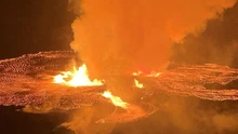 Siêu núi lửa Kilauea ở Hawaii lại "thức giấc"