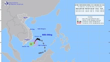 Áp thấp nhiệt đới giật cấp 8, di chuyển theo hướng Tây Tây Nam