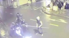 Bắt nhóm tội phạm 'tuổi teen' sử dụng hung khí cướp tài sản ở Hà Nội