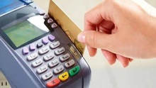 "Làn sóng" hủy thẻ tín dụng sau vụ nợ 8,5 triệu thành 8,8 tỷ đồng tại Eximbank
