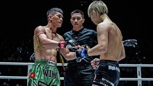 Tin nóng thể thao tối 30/3: Tay đấm Việt Nam hạ knock-out võ sĩ Muay Nhật Bản được thưởng lớn, Quảng Nam chiêu mộ sao Nam Định