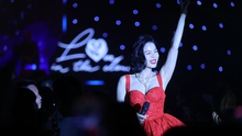 Lệ Quyên hát mở màn L'Amour show ở Tam Đảo với "Love in the cloud" 