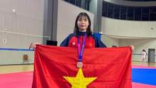 Nữ võ sĩ Việt Nam thắng đối thủ hạng 7 thế giới để giành HCV châu Á