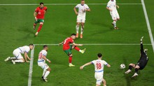 Người hùng xuất hiện phút 90+2, Ronaldo và các đồng đội ngược dòng nghẹt thở trước CH Séc