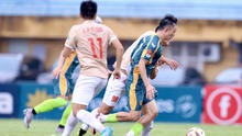 Tin nóng bóng đá Việt 26/6: HAGL chuẩn bị tinh thần đá play-off, U16 Việt Nam bất ngờ gặp khó khi hoà Campuchia.