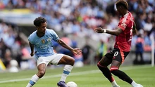 TRỰC TIẾP bóng đá MU 0-0 Man City: Fernandes bị từ chối siêu phẩm