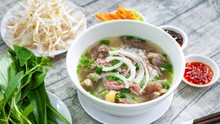 Chữ và nghĩa: Muôn vị… phở