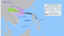Bão số 3 đã vào vịnh Bắc Bộ và giảm hai cấp