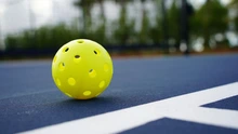 Hướng dẫn lựa chọn bóng Pickleball phù hợp cho người mới bắt đầu