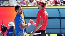 Djokovic bị la ó khi rút lui giữa chừng trong trận bán kết Úc Mở rộng 2025