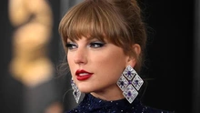 Taylor Swift góp công giúp doanh số bán nhạc tại Anh đạt kỷ lục